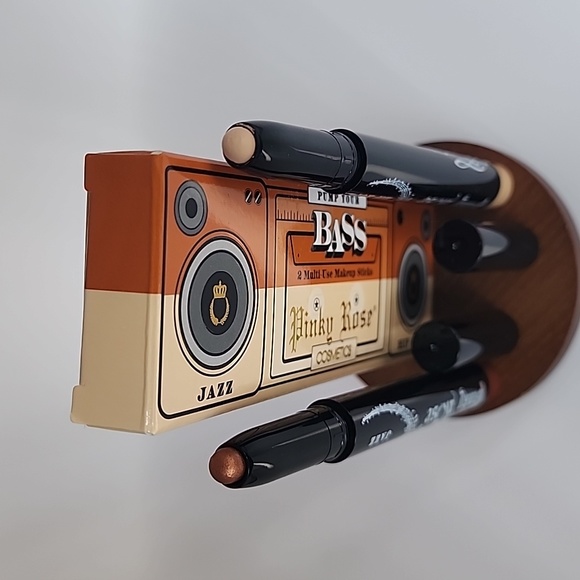 Pinky Rose Cosmetics Pumo Your Bass 2 Multi Use Makeup Sticks - Picture 2 of 8